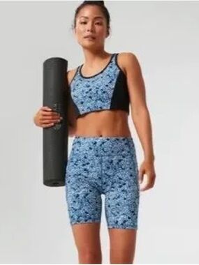 TUCKERNUCK | 7 inch ava bike shorts in hydrangea